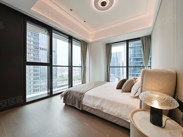 广州黄埔鱼珠保利鱼珠港(商住楼)保利鱼珠港 4房2厅4卫 380方公寓大平