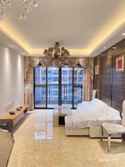 业主急售业主豪华装修三房对流户型性价比高