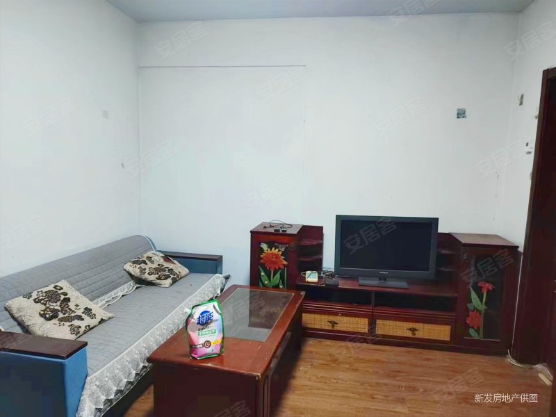 福临花园交通便利精装好房集中供暖有电梯正规商品房