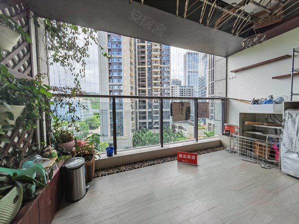 深圳南山大学城华晖云门华晖云门 4室2厅2卫 配套齐全 126平 豪华装修