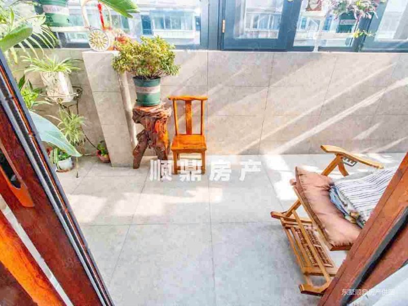 南京房产网>南京二手房>玄武二手房>孝陵卫二手房>中冶钟鼎山庄>800