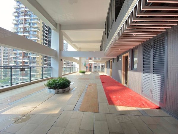 深圳南山西丽天悦南湾天悦南湾 3室2厅2卫 116平 精装修 电梯房 拎包