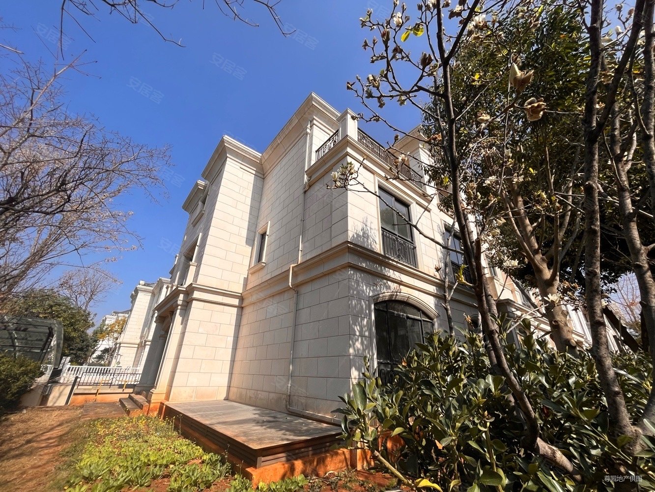 俊发滇池one10组团香缇郡别墅