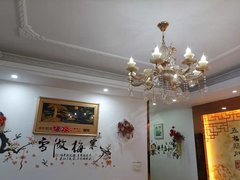 衡州市场，湖北路小学，第一人民医院，自住精装2房，拎包入住。