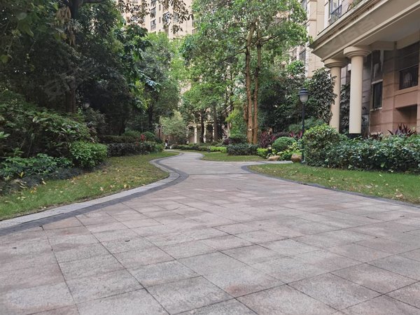 汉溪长隆锦绣香江板楼2梯2户,南北对流4房2卫,进学校,番禺租房-广州58