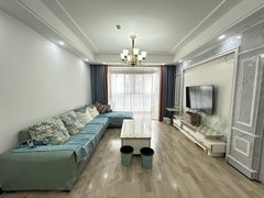 宜城华龙中心宜城城区康桥 两室两厅精装 房子干净整洁 阳光充足出租房源真实图片