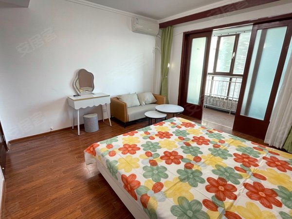 【多图】数码港公寓,山大路租房,主卧朝阳 山东大学中心校区 利农庄路