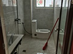 海口龙华滨海博南苑 3室1厅2卫出租房源真实图片