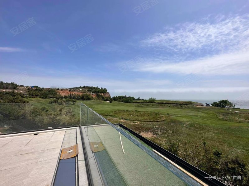 鲁邦悦海豪庭别墅