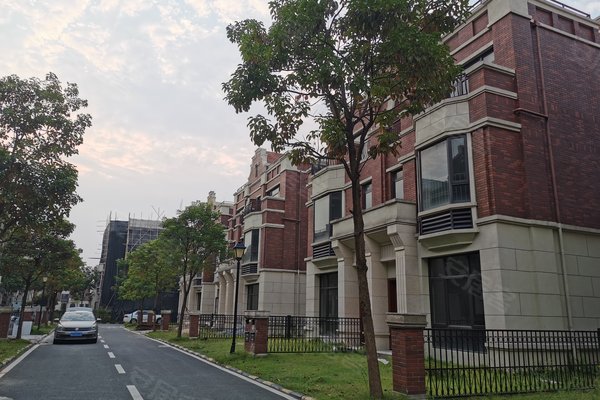 金地城南艺境(别墅)周边房产中介经纪人评价-东莞安居客