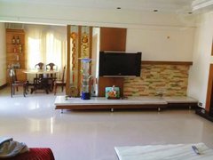 十堰茅箭茅箭周边东方嘉苑 4室2厅2卫出租房源真实图片