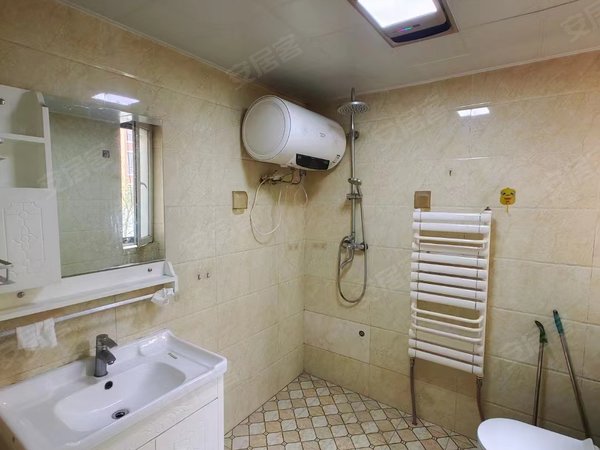 青岛胶州中云三河雅居三河雅居 2楼 87平 南北通透 精装修出租房源