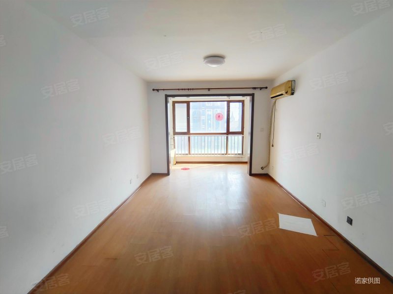 近地铁 低容积 商业配套成熟 小三居 楼龄新 南北通透,金隅满堂红杉