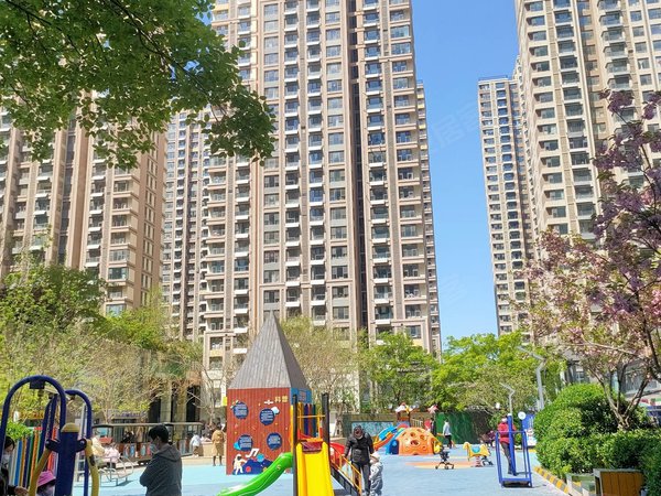 【多图】世茂天城,堤口路租房,合租单间!