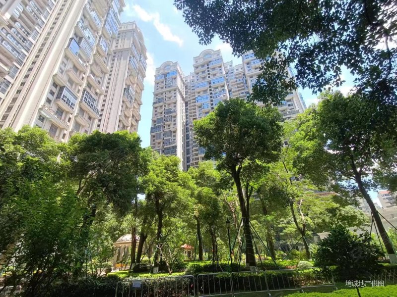 鑫塔水尚 地铁口  4房3厅 双阳台 海景房 仅售799万