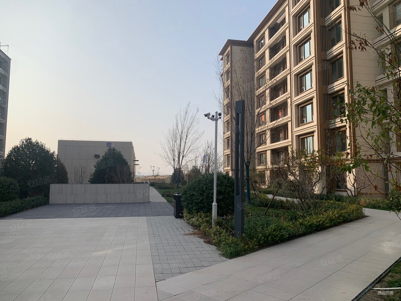 天津房产网>天津二手房>东丽二手房>东丽湖二手房>复地林与里玖邻花园