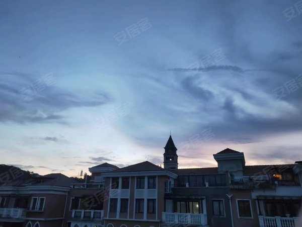 杭州萧山湘湖湘湖风情苑(公寓住宅)湘湖风情苑地铁一号线 朝南阳台