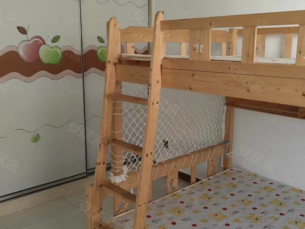 莱芜莱城莱城城区兴宇学府裕丰旁电梯房精装3室双气地暖,家具齐全拎包