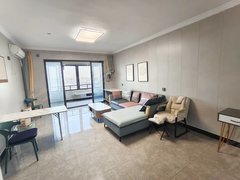 泉州洛江万安街道可短租月付世茂璀璨天城押一付一拎包入住采光好嘉琳广场采光超好出租房源真实图片