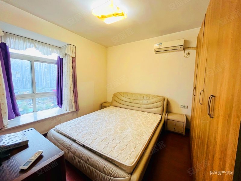 (娃儿出国留学)急需套现 配套完善 随时看房 住家舒适,巴国公馆二手房