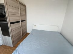 鹰潭贵溪贵溪城区沿河路 翰林佳苑 隔出来公寓 麻雀虽小五脏俱全独立的卧室出租房源真实图片