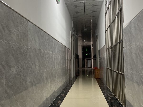 深圳龙华观澜桂花新村松元厦地铁站,近首信广场,兴万达广场,观澜中学