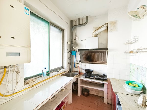 肥城凤山大街泰和商贸城饮食服务公司市中心交通局 饮食服务公司 三室1000月 家具家电 空调出租房源真实图片