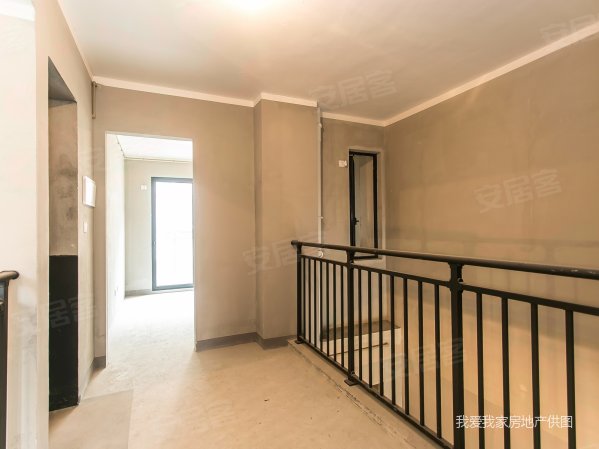 急售独墅湾雅苑三期下叠别墅全新毛坯位置好价格可谈