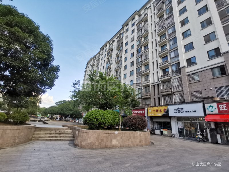 江南春天 2居室 南北通透 看房方便有钥匙