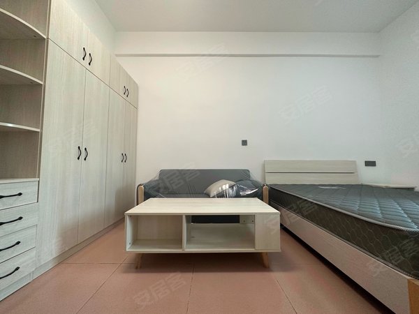 电梯房,配置齐全,采光好,格局方正出租房源真实图片