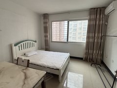 南阳宛城凤凰城万悦城 实验学校旁精装修采光好拎包入住随时看房可短租押一付一出租房源真实图片