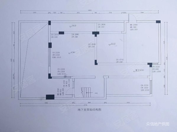 金地湖山大境(别墅)9室2厅6卫285.32㎡南北900万