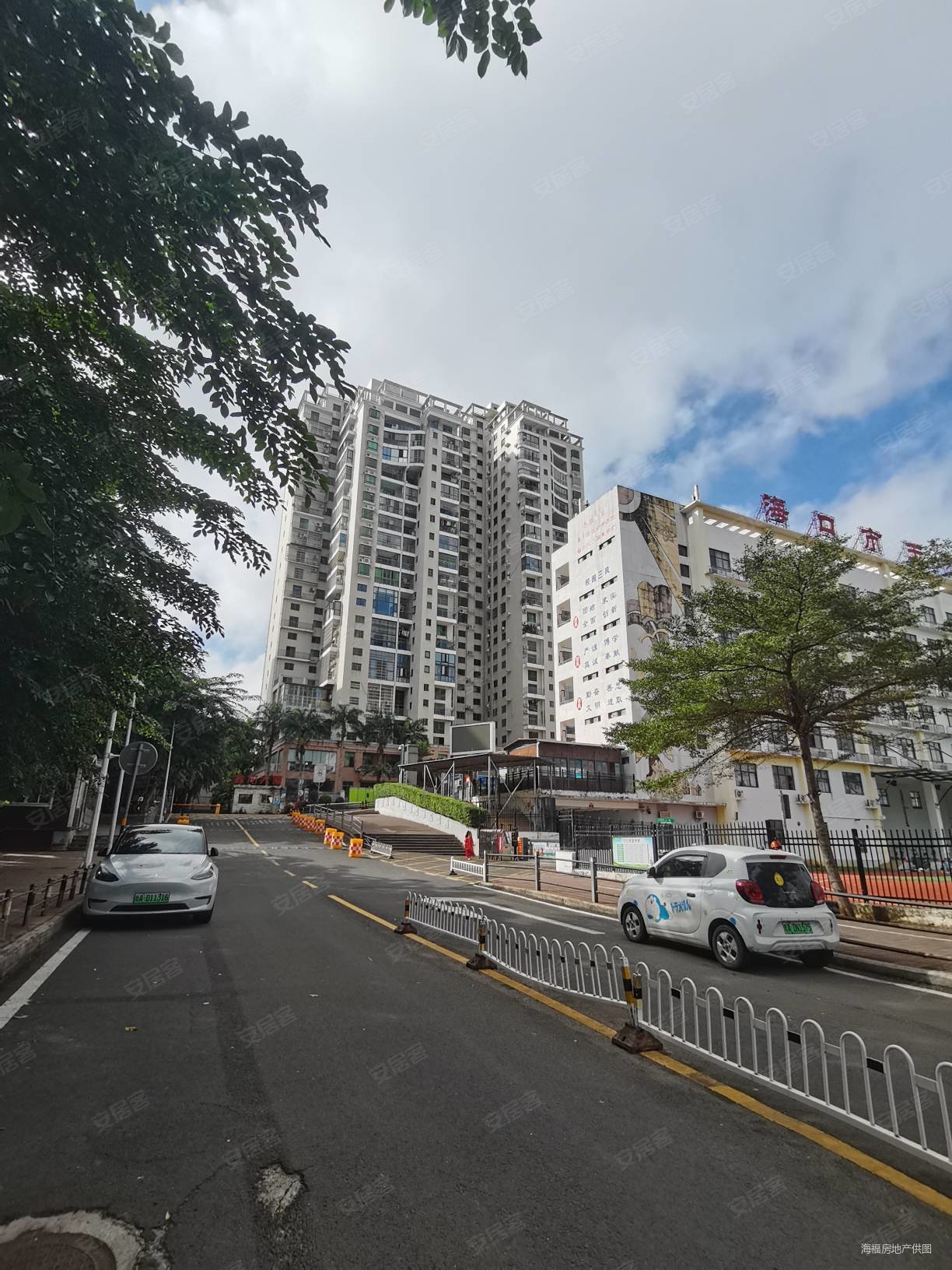 海口房产网>海口二手房>龙华二手房>滨海二手房>鑫龙大厦>