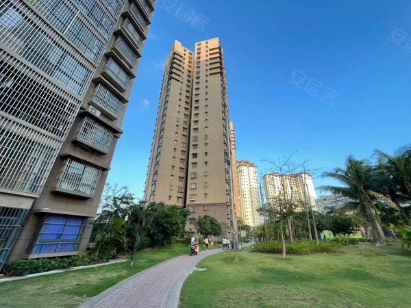 海口美兰海府滨江新苑a区滨江路一线江景房,南北通透英才和四中国兴