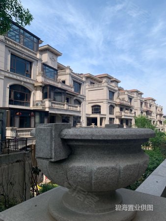碧桂园翡翠湾别墅