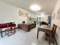 西宁城西海湖新区海湖新区省委小区旁 卢浮公馆3室 带简单家具可住家可做工作室出租房源真实图片