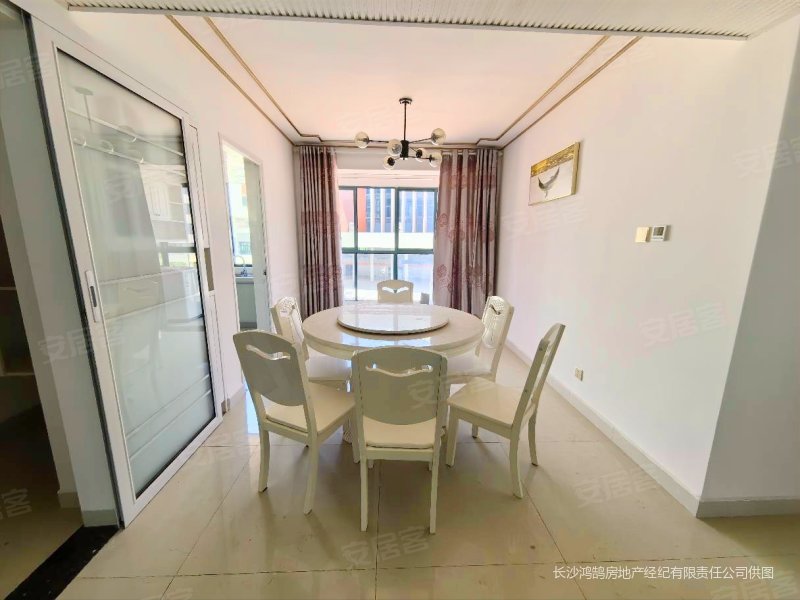 富景园 地铁口 物质厅单位房 南北通透 新装修