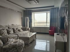 宁津城区德百广场金星领秀城 3室2厅1卫 接受半年租。电梯房 精装修120平出租房源真实图片
