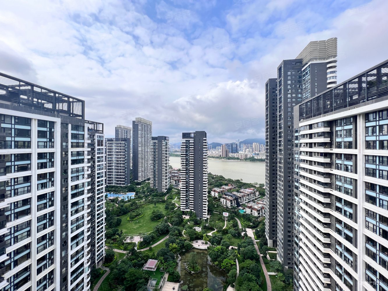 珠海房产网>珠海二手房>香洲二手房>南屏二手房>中信红树湾(北区)>