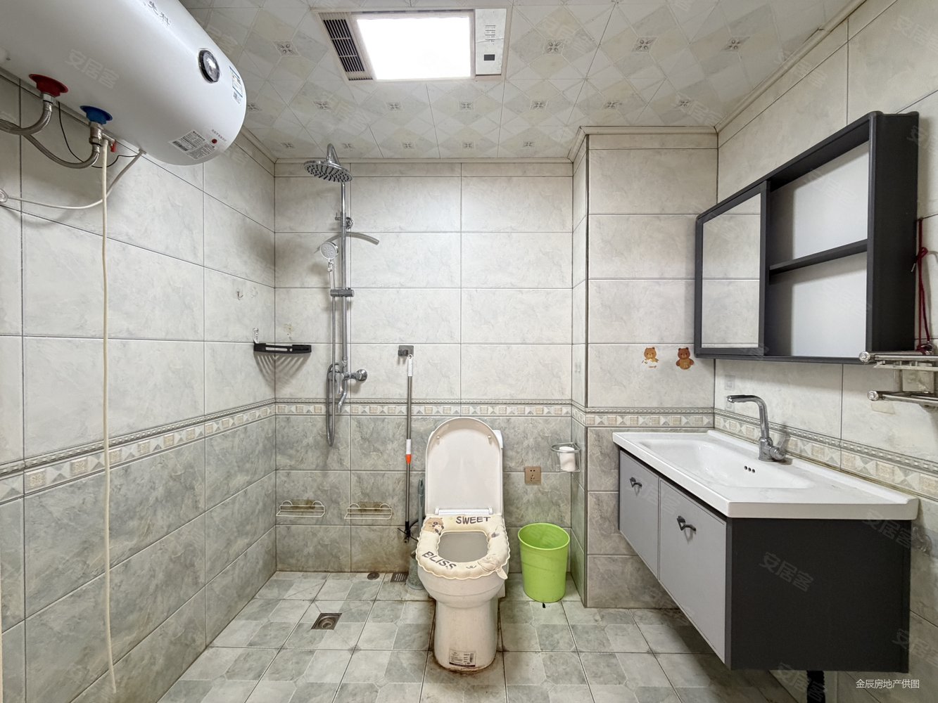 绿城豪庭2室2厅1卫91.23㎡南北36.5万