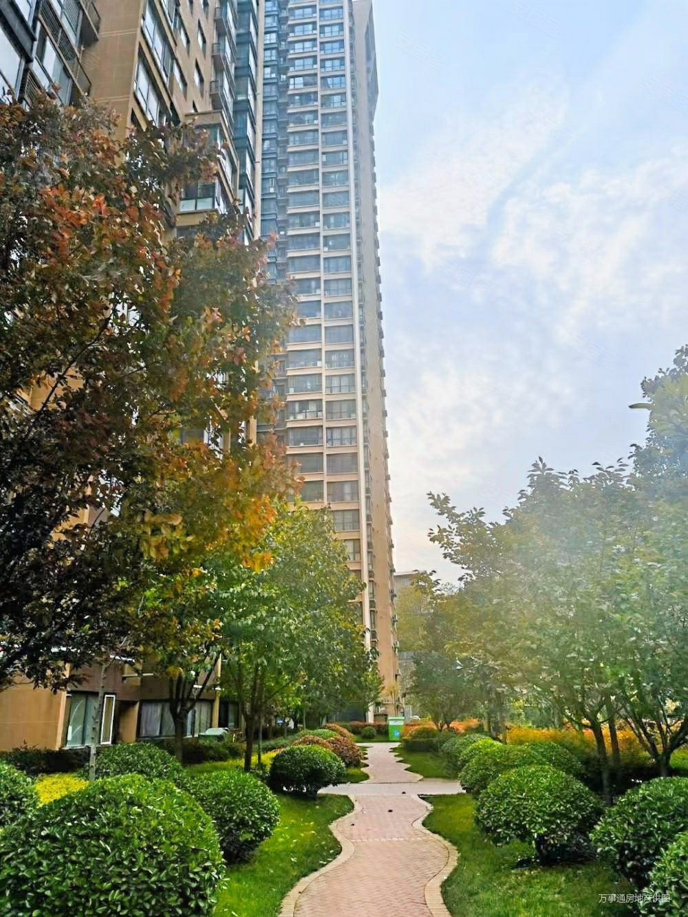 现房清盘,东城欐景二手房,71万,2室2厅,1卫,94平米-西安安居客