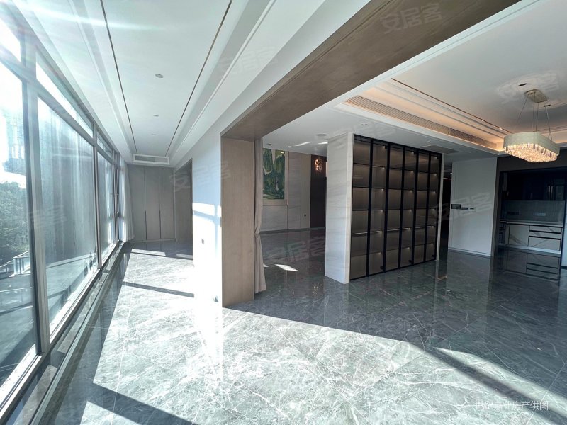 华侨城108坊叠拼别墅豪华装修未入住满三满二