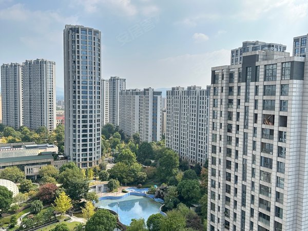 绍兴诸暨诸暨市区东渡玺悦城西 东渡玺悦 三室两厅两卫    全新装修