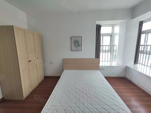 武汉江岸二七路锦苑公寓竹叶山地铁口 二七路 武汉市汉口医院 永旺梦