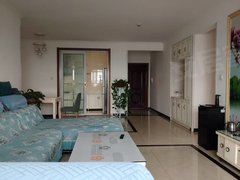 新泰青云府前大街滨湖新居西区电梯房三室两厅两卫精装修家具家电出租房源真实图片