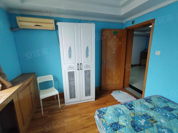 青岛市南辛家庄汕头路1号院月付麦凯乐 香港中路 燕儿岛地铁 中商大厦