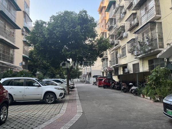 绵阳高新区永兴镇万兴花园1000元每月 2室 万兴花园 面议 整租 普装