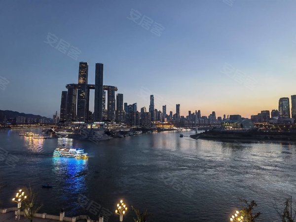 重庆南岸南滨路阳光100国际新城(真一线江景,正看来福士)南滨路c位