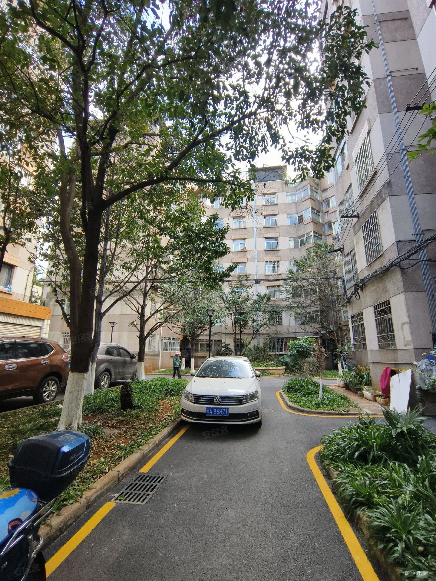 2房7楼精装春晖小区671平55万南北丰宁