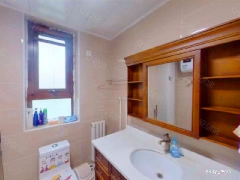 天津房产网>天津二手房>西青二手房>中北二手房>金隅满堂红杉花苑>800